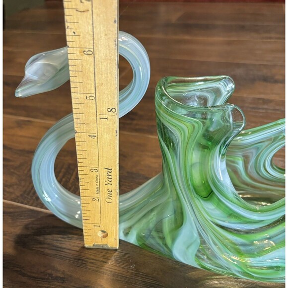 Vintage Sooner Hand Blown Glass Swan 1970’s Green/White Swirls - Picture 9 of 9